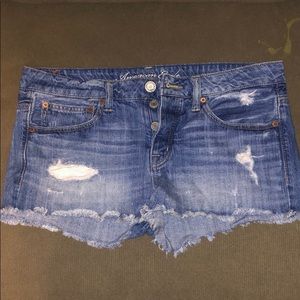 American Eagle women’s jean shorts